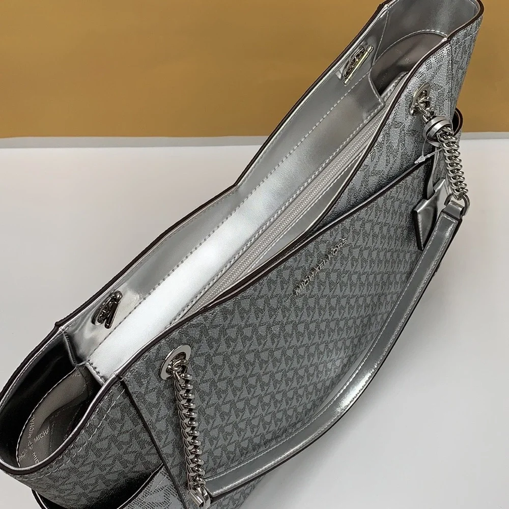 Michael Kors Jet Set Travel Large Chained Tote Shoulder Bag MK 
Silver

NWT - Picture 12 of 16